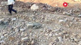 玉石毛料切割视频,一刀定乾坤的精湛技艺