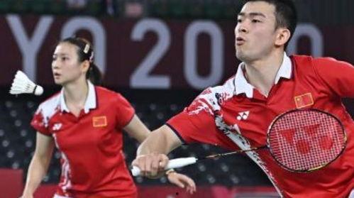 郑思维视频,羽毛球赛场上的灵动风采
